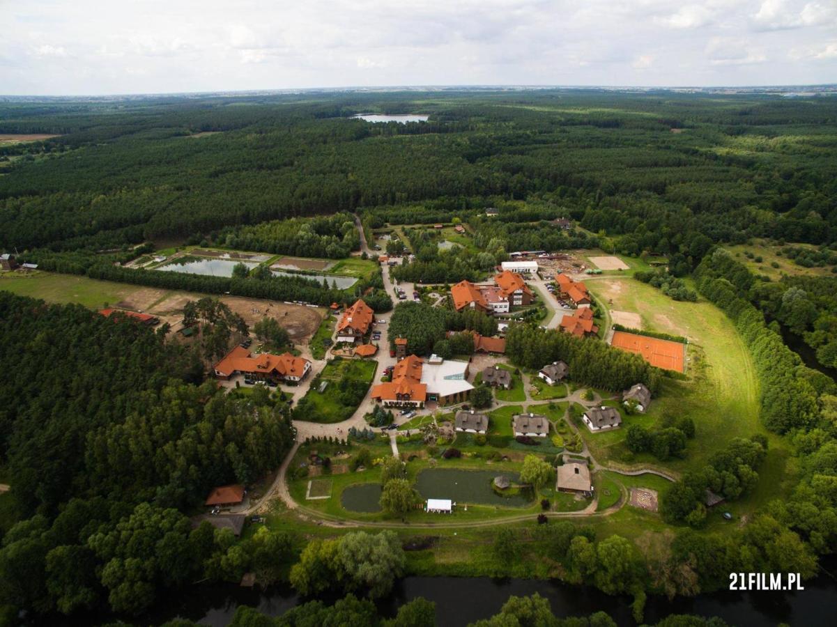 Hotel Osada Karbowko Wellness & Spa Elgiszewo  Exterior photo