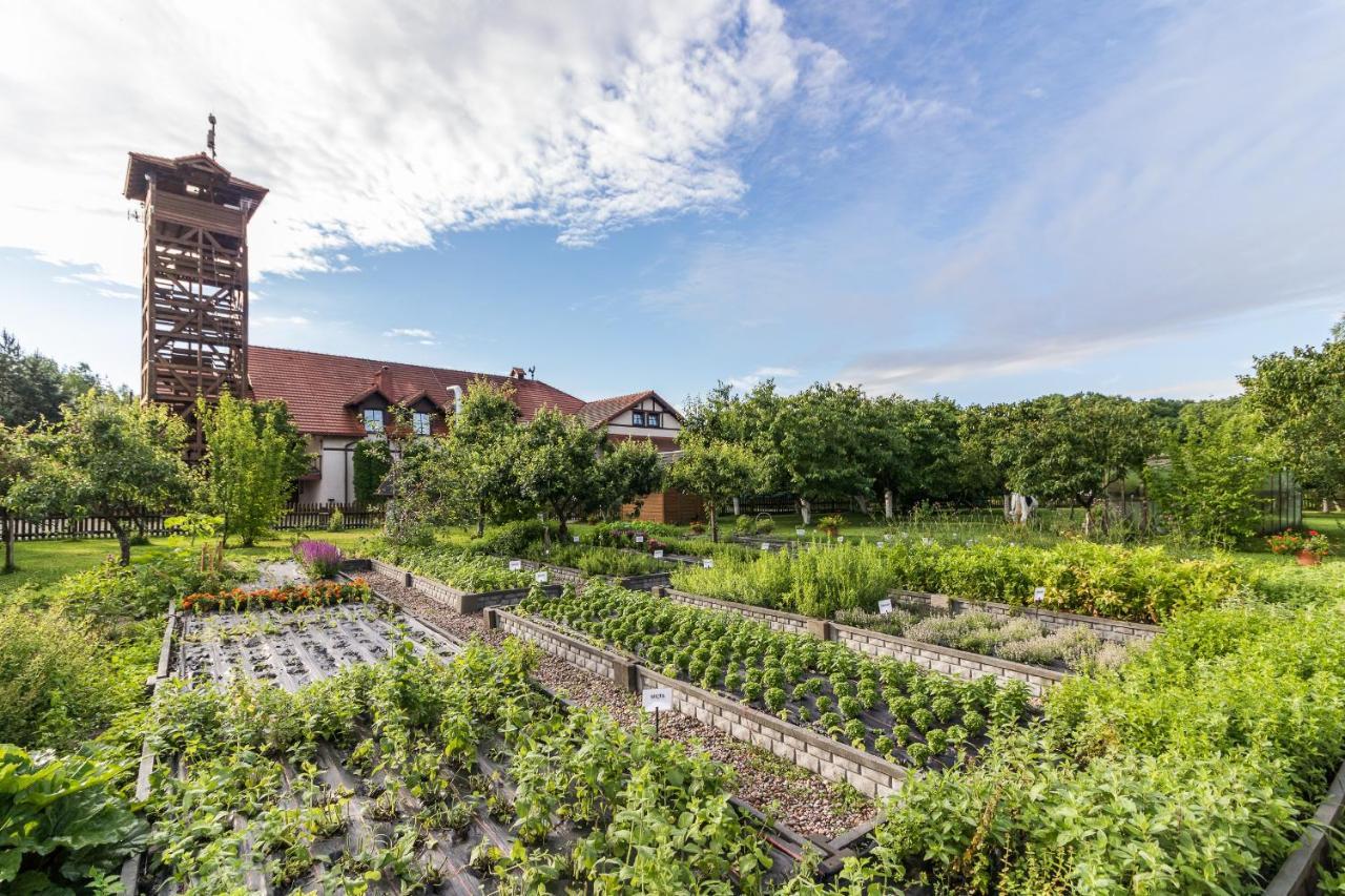 Hotel Osada Karbowko Wellness & Spa Elgiszewo  Exterior photo
